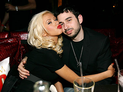 Christina Aguilera - Keeps Gettin Better (2008)